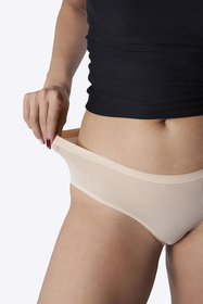 Majtki figi Julimex Avia beżowy