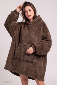 Vivisence 5028 szlafrok z kapturem oversize z kieszenią, brązowy