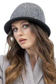 Kapelusz Vivisence 7044 czarna pepitka 