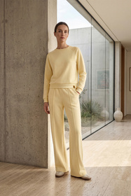 Vivisence 9208kmpl komplet dresowy bluza i spodnie w kant bananowy