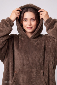 Vivisence 5028 szlafrok z kapturem oversize z kieszenią, brązowy
