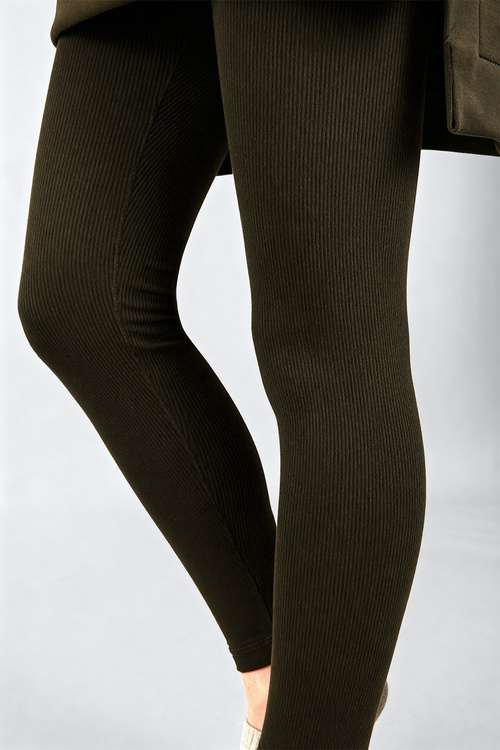 Vivisence 9106 legginsy prążkowane z bawełny zielony
