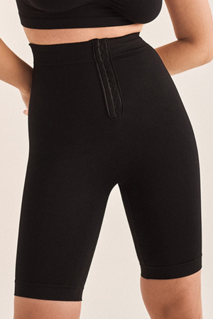 Gabriella Maxi Shape Corset Shorts szorty modelujące z haftkami black