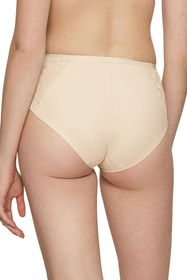 Triumph 10198780 Amourette Charm Majtki figi, 6720-creamy dream