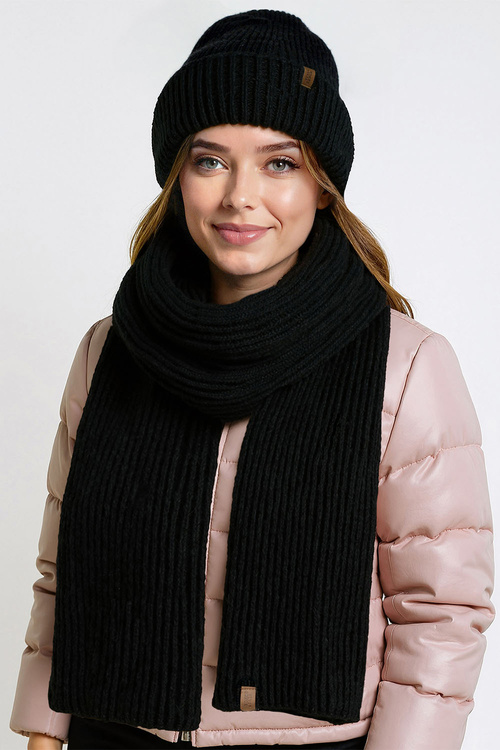 Komplet czapka+szalik Vivisence 70113Kmpl czarny
